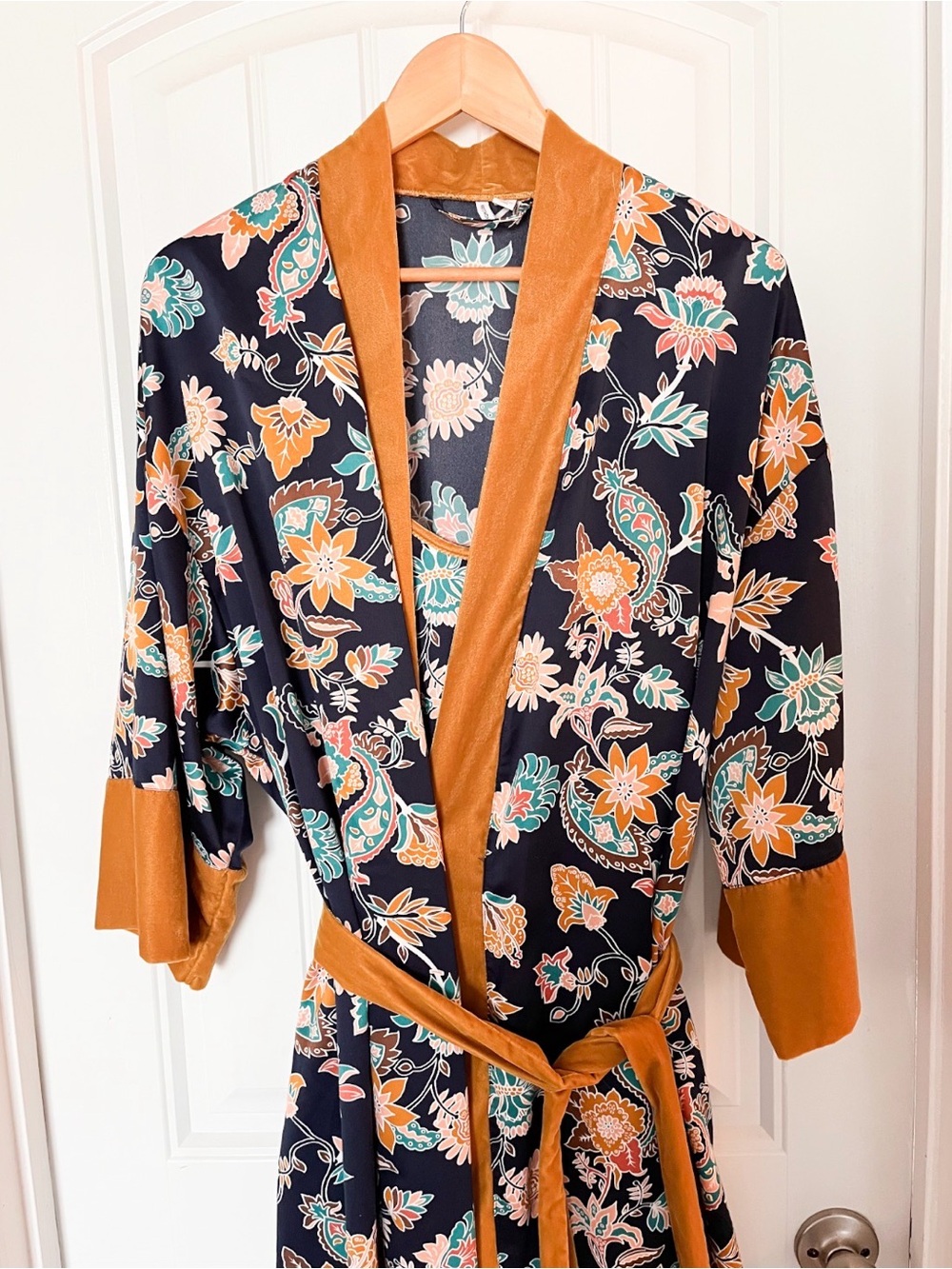 Nordstrom satin floral gown slip velvet ties and trim With Matching Robe Size L
